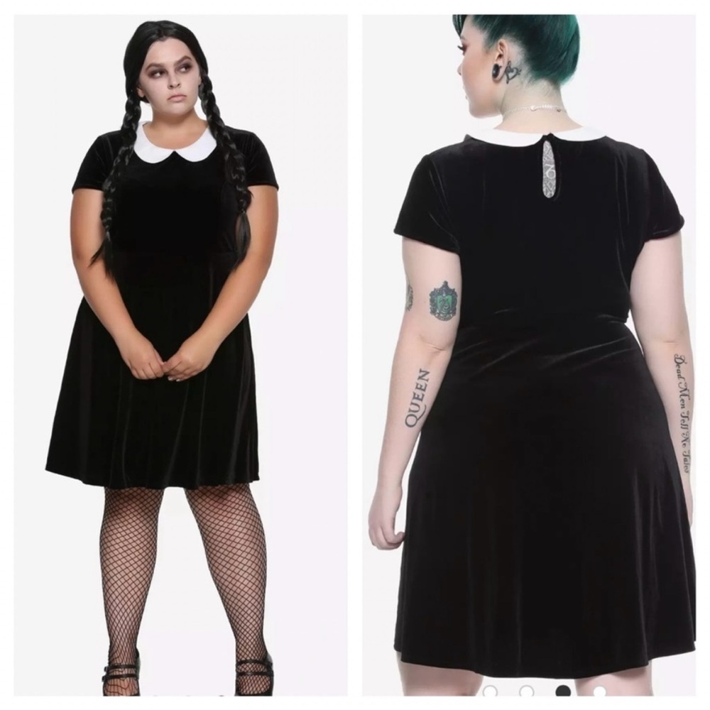 Hot Topic Black Velvet White Peter Pan Collar Holiday Dress 4X